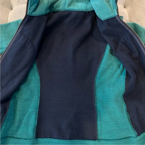 RARE Lululemon Heathered Green Teal / Navy Blue Inkwell Scuba II 4 - Picture 9 of 10